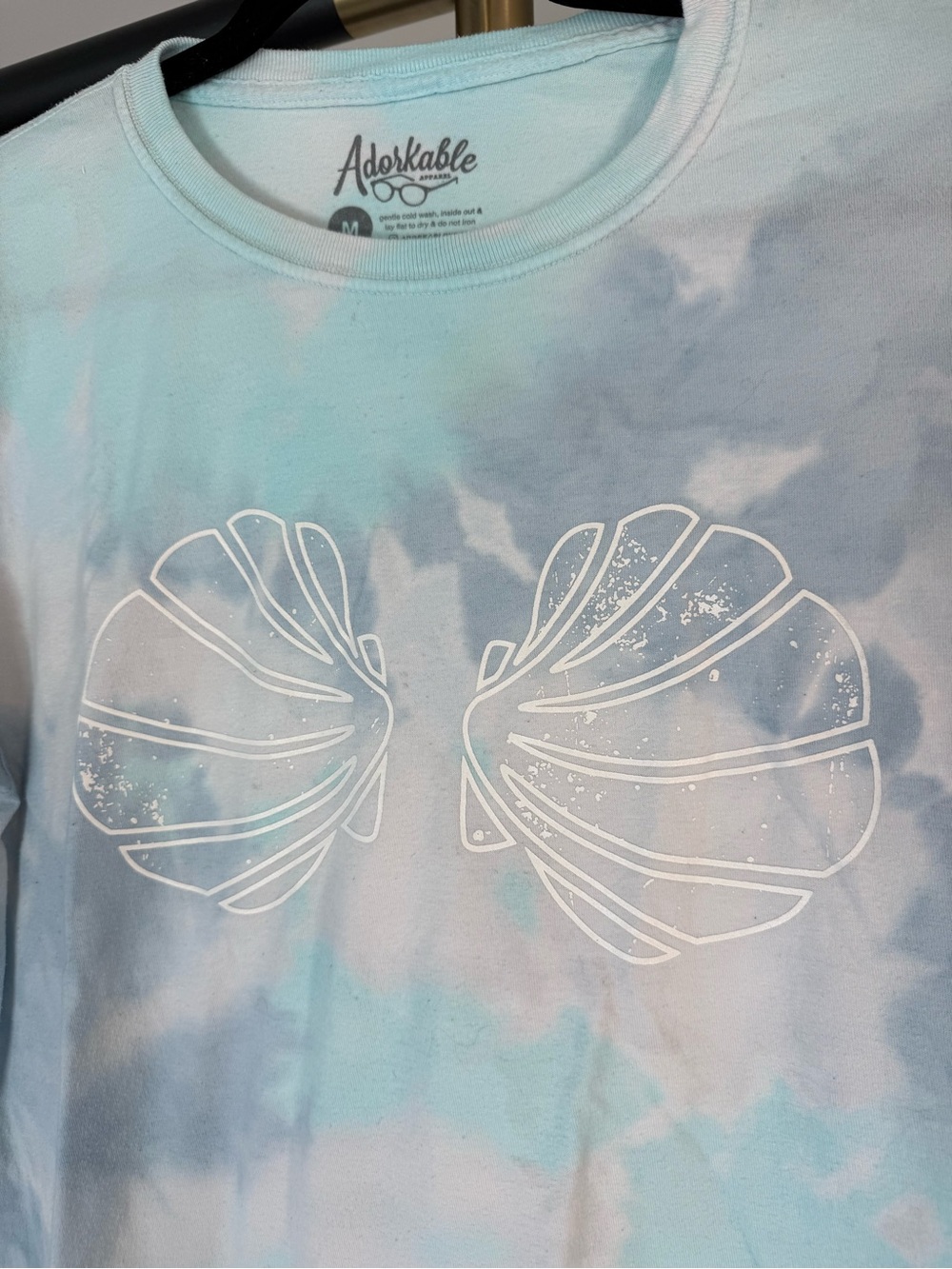 Adorkable Tie-Dye Shell Graphic Tee in Pastel Blue